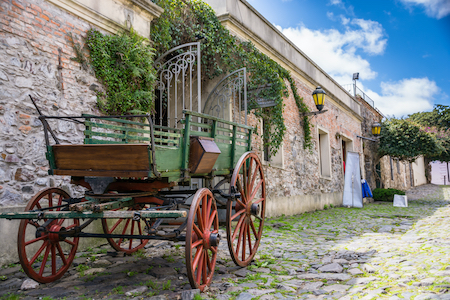 Colonia del Sacramento retirement communities