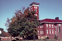 Tracy City retirement communities