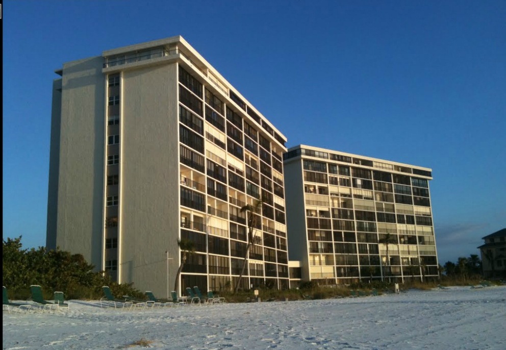Whispering Sands Best Places to Retire