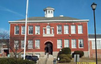 Image of Laurel